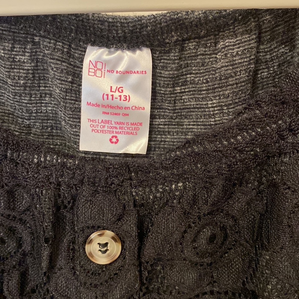 Top - Picture 3 of 3